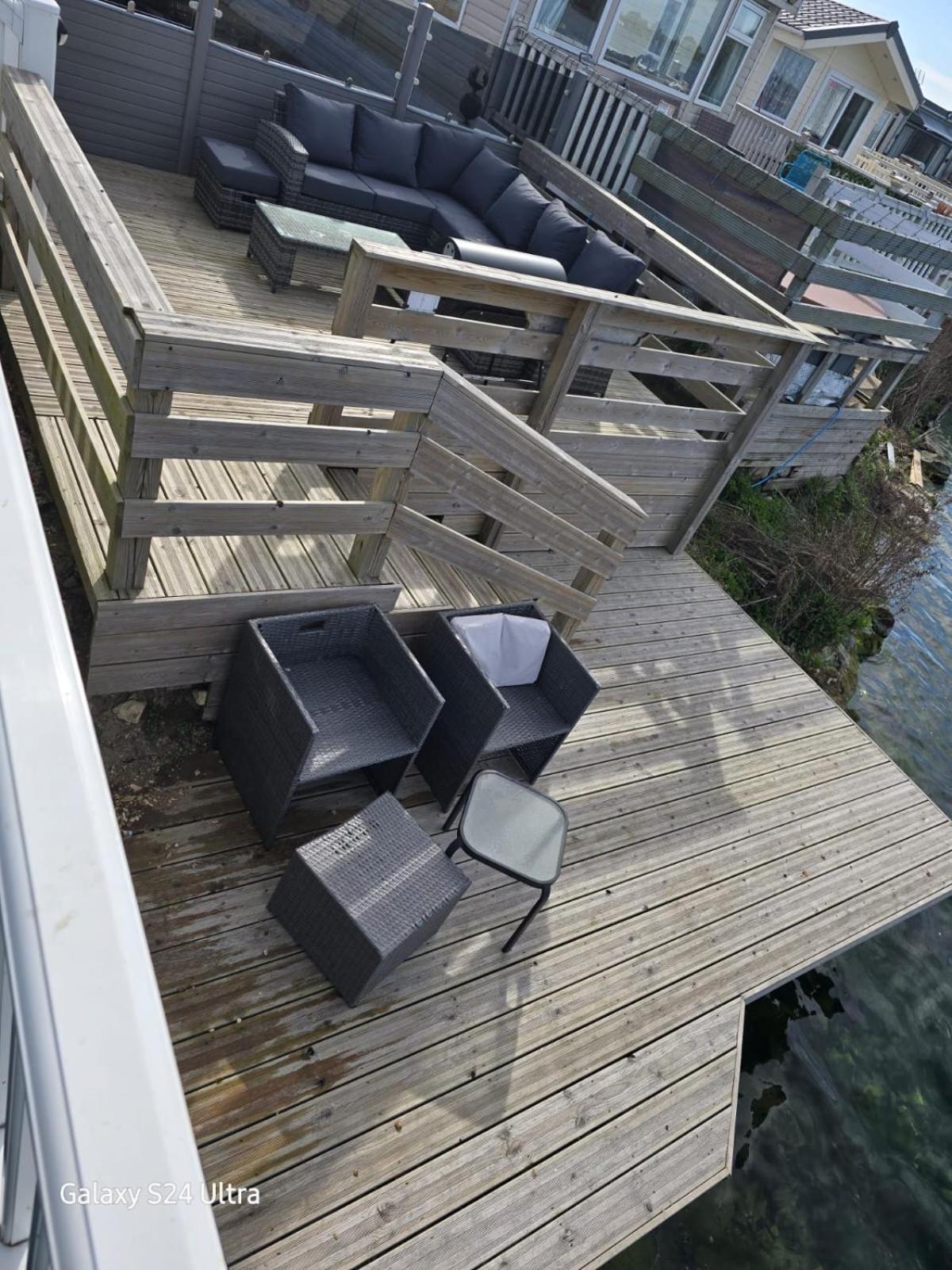 Lakeside Holiday Home With Hot Tub Tattershall Dış mekan fotoğraf